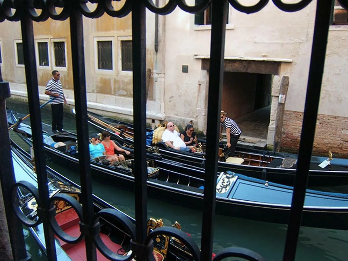 Ca Da Ponte Apartment Venice 0*,  Italy